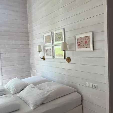 Schoenes Haus Mit 3 Schlafzimmern - Bis Zu 6 Personen Villa *