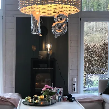 Schoenes Haus Mit 3 Schlafzimmern - Bis Zu 6 Personen *