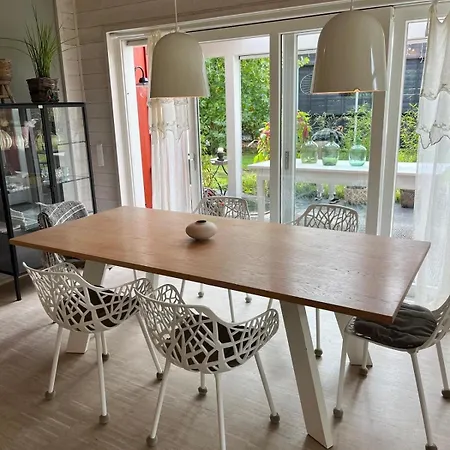 Vila Schoenes Haus Mit 3 Schlafzimmern - Bis Zu 6 Personen *