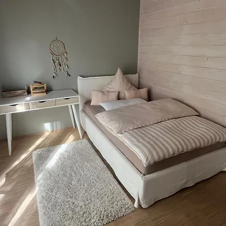 Schoenes Haus Mit 3 Schlafzimmern - Bis Zu 6 Personen Vila Haigerloch