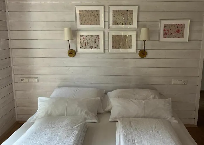 Schoenes Haus Mit 3 Schlafzimmern - Bis Zu 6 Personen Villa *